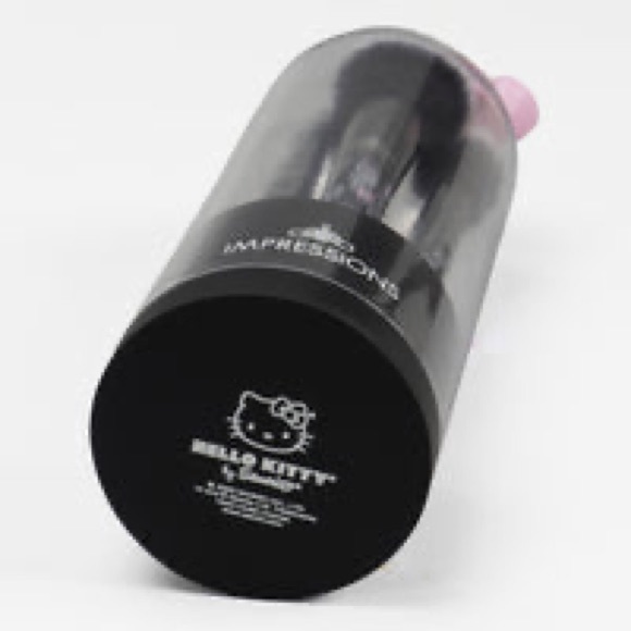 Impressions Vanity Company x Hello Kitty The Favourites Bell Jar Gift Set - Picture 3 of 3